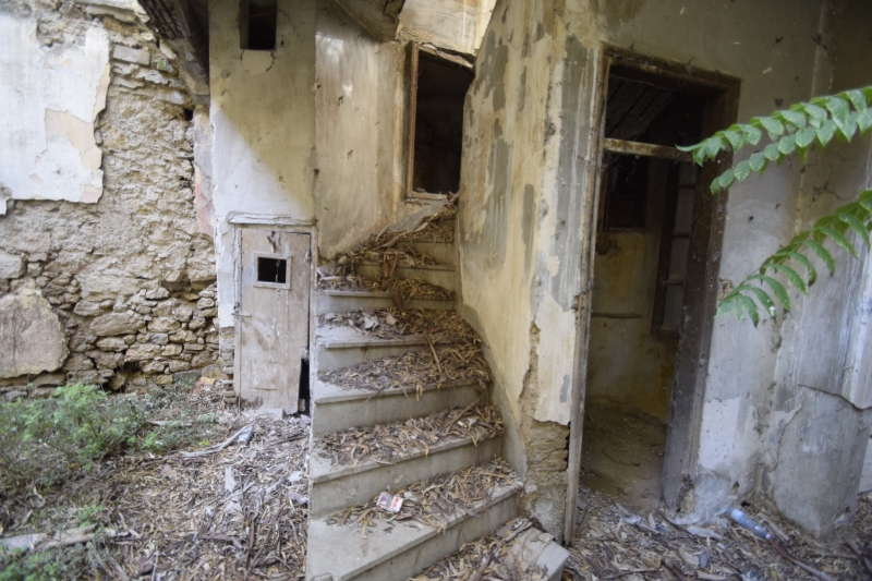Κτήριο στην Πλατεία Καρύτση, Κέντρο — Φωτογραφία 19 από 30