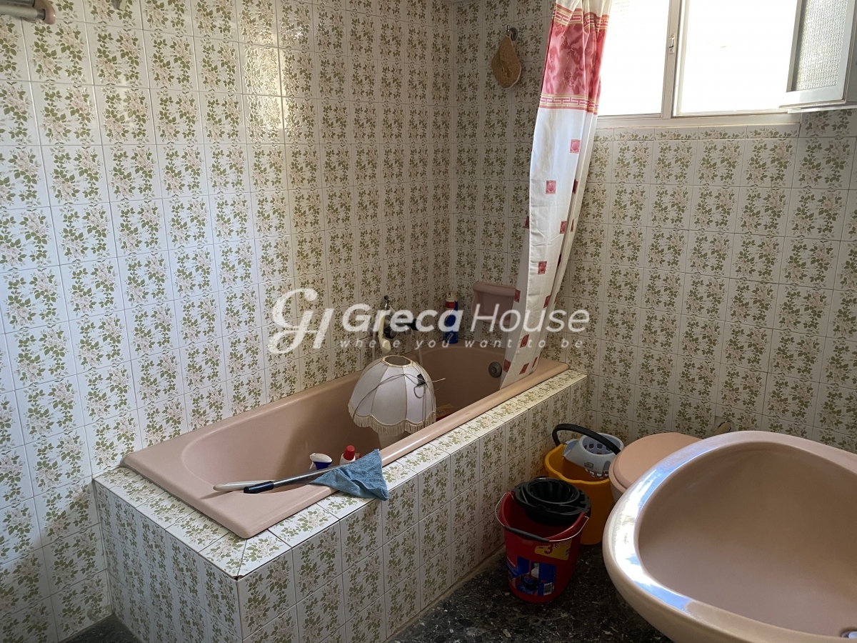 Κτήριο στην Άνω Βούλα, Βούλα — Φωτογραφία 16 από 28