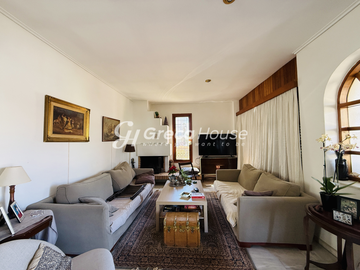 Κτήριο στην Ριζάρειος, Χαλάνδρι — Φωτογραφία 2 από 30